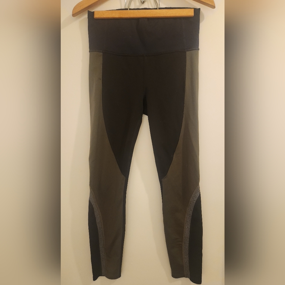 Athleta Women's Colorblock Leggings Size Small Unique Colors!!